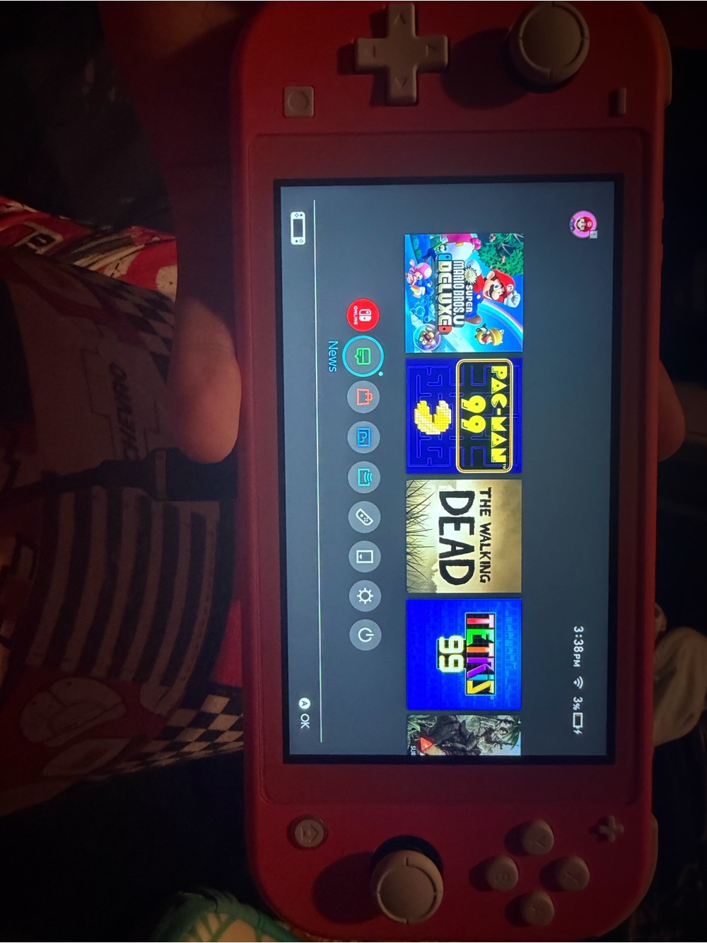 Pink Nintendo switch lite - Picture 9 of 9